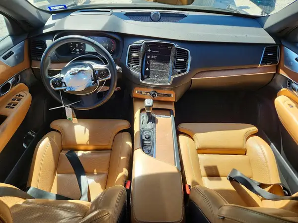YV4A22PL9H1166286 2017 VOLVO XC90 - Image 8