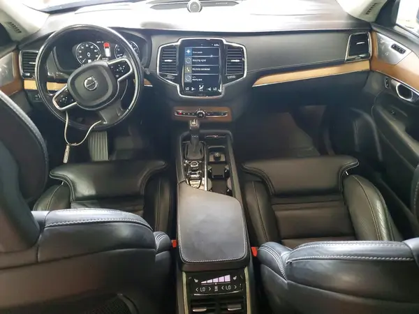 YV4A22PL9H1182083 2017 VOLVO XC90 - Image 8