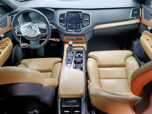 YV4A22PL9J1200586 2018 VOLVO XC90 - Image 8