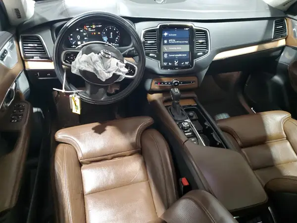 YV4A22PL9J1206727 2018 VOLVO XC90 - Image 8
