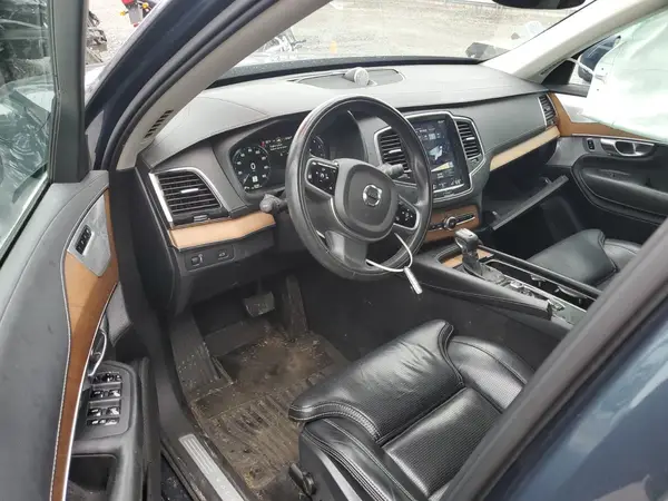 YV4A22PL9J1208655 2018 VOLVO XC90 - Image 8