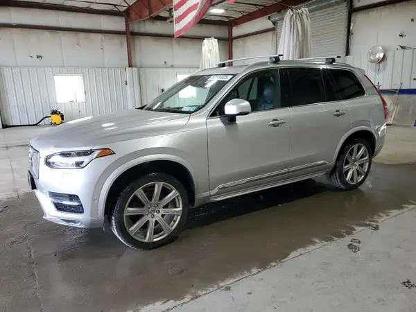 YV4A22PL9J1215847 2018 VOLVO XC90 - Image 1