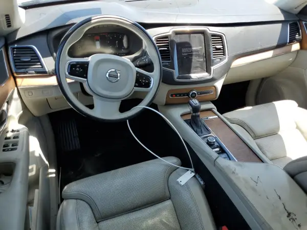 YV4A22PL9J1386081 2018 VOLVO XC90 - Image 8