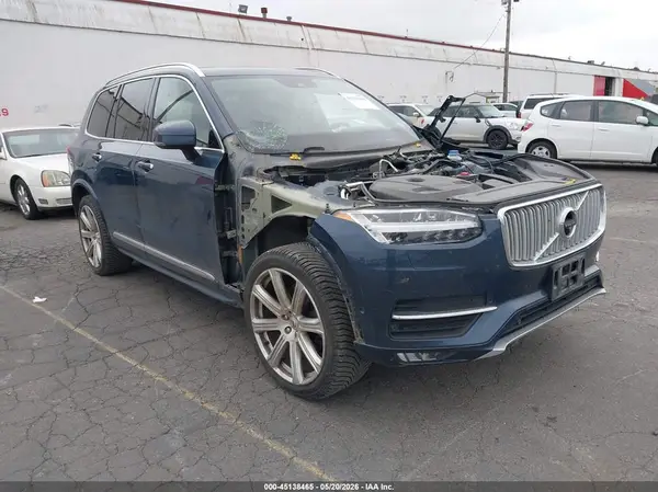 YV4A22PL9K1420439 2019 VOLVO XC90 - Image 1