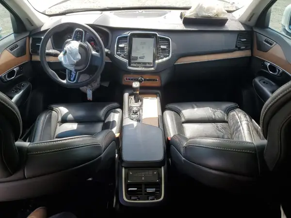 YV4A22PL9K1421090 2019 VOLVO XC90 - Image 8