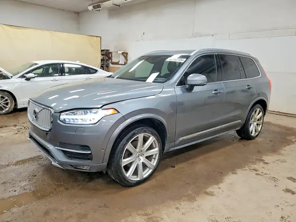 YV4A22PL9K1441369 2019 VOLVO XC90 - Image 1