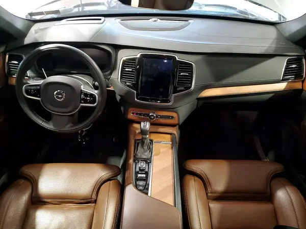 YV4A22PL9K1445549 2019 VOLVO XC90 - Image 8