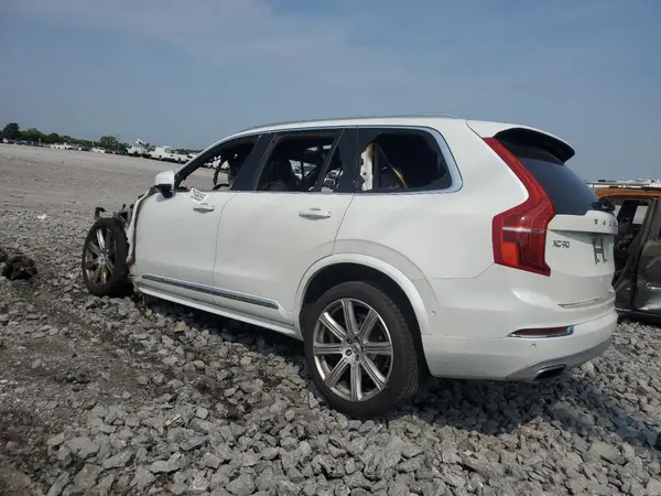YV4A22PL9K1466191 2019 VOLVO XC90 - Image 2