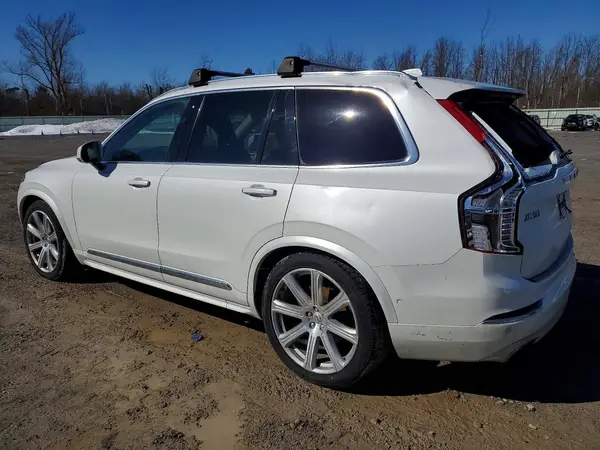 YV4A22PL9K1497702 2019 VOLVO XC90 - Image 2