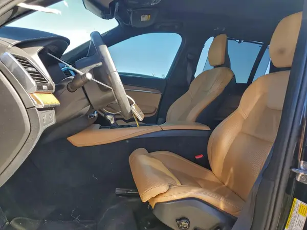 2019 VOLVO XC90 COPART lot 91418225 auction photo 7