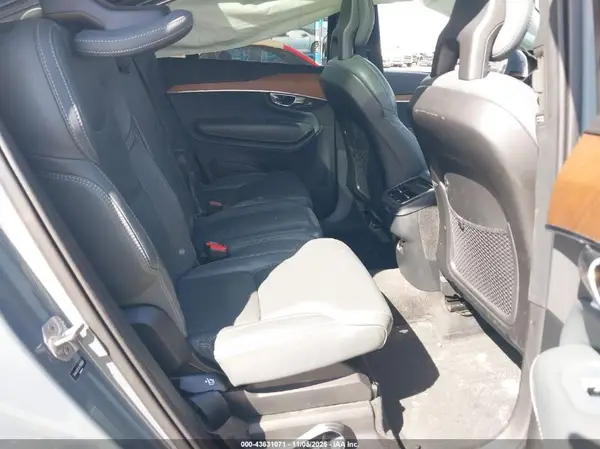 YV4A22PL9L1593606 2020 VOLVO XC90 - Image 8