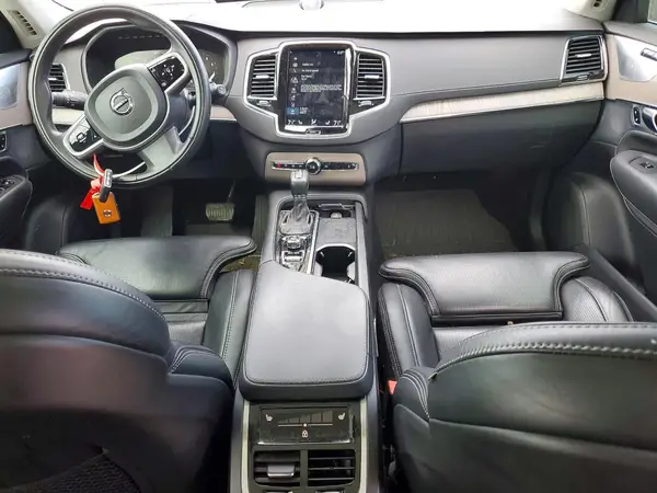 YV4A22PL9M1728715 2021 VOLVO XC90 - Image 8