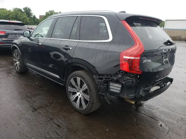 YV4A22PL9M1754036 2021 VOLVO XC90 - Image 2