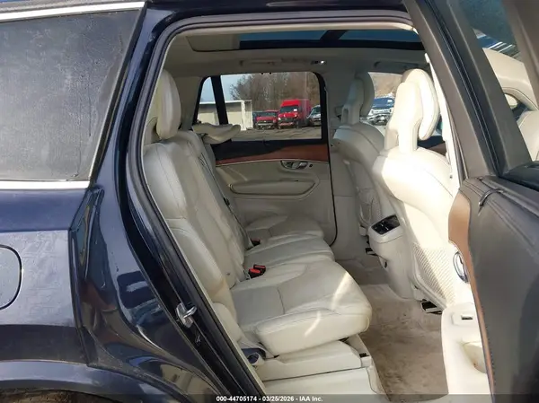 YV4A22PLXG1014466 2016 VOLVO XC90 - Image 8