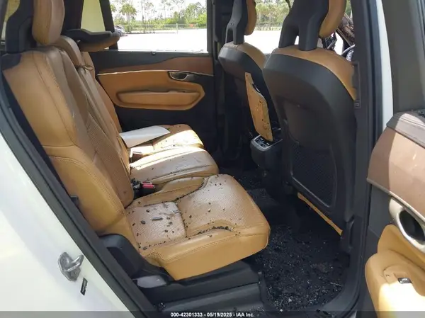 YV4A22PLXG1018954 2016 VOLVO XC90 - Image 8