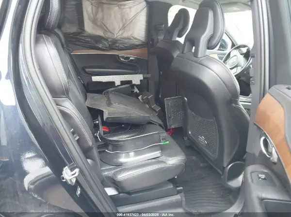 YV4A22PLXG1055034 2016 VOLVO XC90 - Image 8