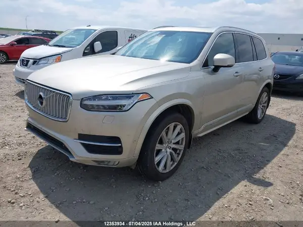 YV4A22PLXG1068169 2016 VOLVO XC90 - Image 2