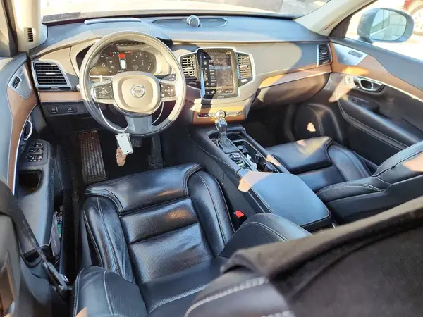 YV4A22PLXH1108249 2017 VOLVO XC90 - Image 8