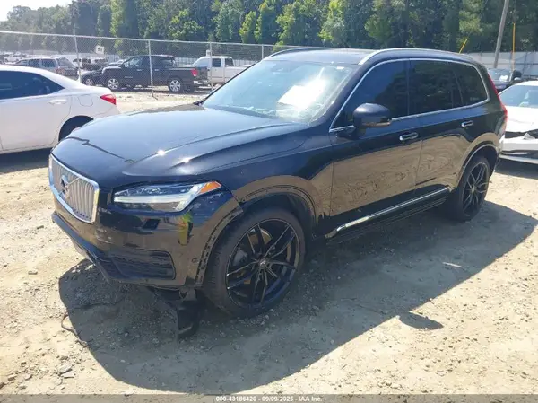 YV4A22PLXH1115072 2017 VOLVO XC90 - Image 2