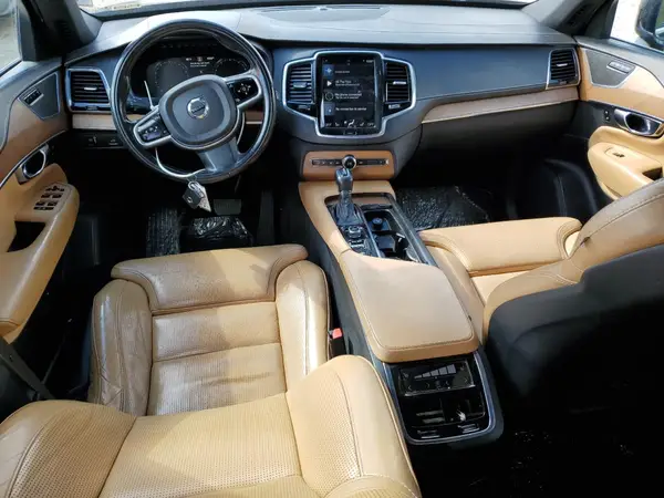 YV4A22PLXH1135368 2017 VOLVO XC90 - Image 8