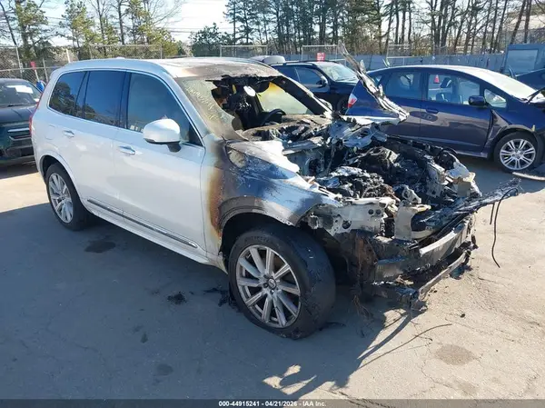 YV4A22PLXH1154664 2017 VOLVO XC90 - Image 1