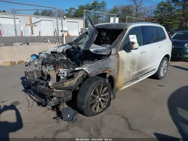 YV4A22PLXH1154664 2017 VOLVO XC90 - Image 2