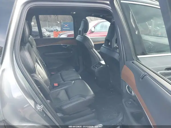 YV4A22PLXH1163543 2017 VOLVO XC90 - Image 8
