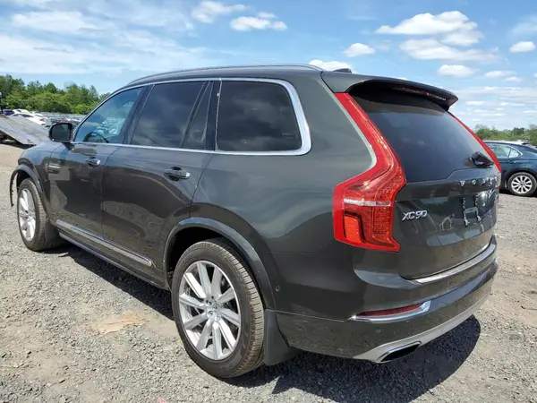 YV4A22PLXJ1199898 2018 VOLVO XC90 - Image 2