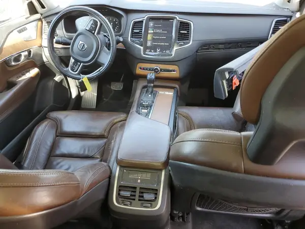 YV4A22PLXJ1341330 2018 VOLVO XC90 - Image 8
