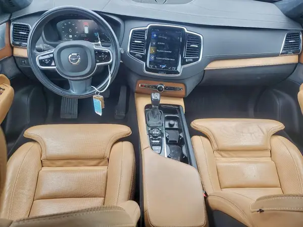 YV4A22PLXJ1360833 2018 VOLVO XC90 - Image 8