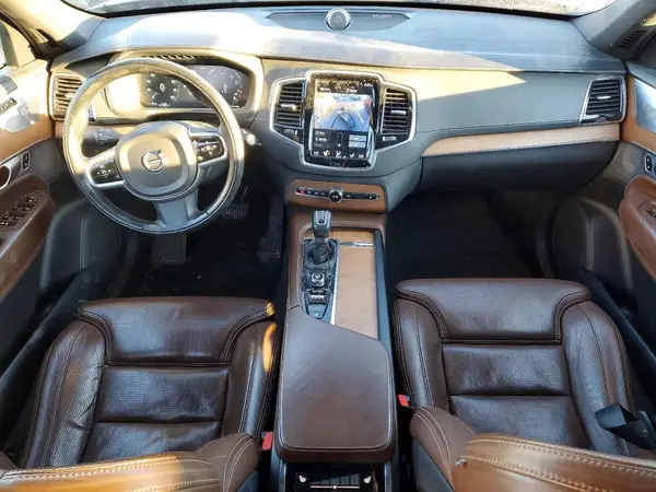 YV4A22PLXJ1368379 2018 VOLVO XC90 - Image 8