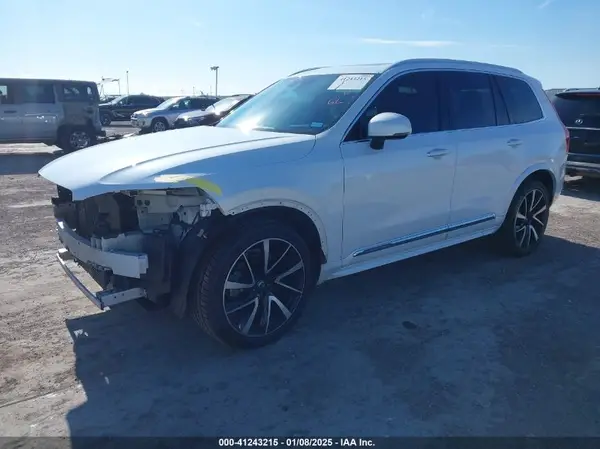 YV4A22PLXK1445480 2019 VOLVO XC90 - Image 2