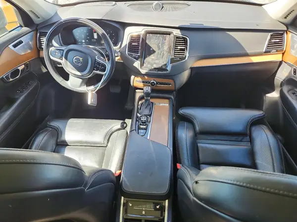 YV4A22PLXK1488457 2019 VOLVO XC90 - Image 8