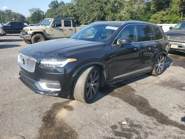 YV4A22PLXN1793073 2022 VOLVO XC90 - Image 1