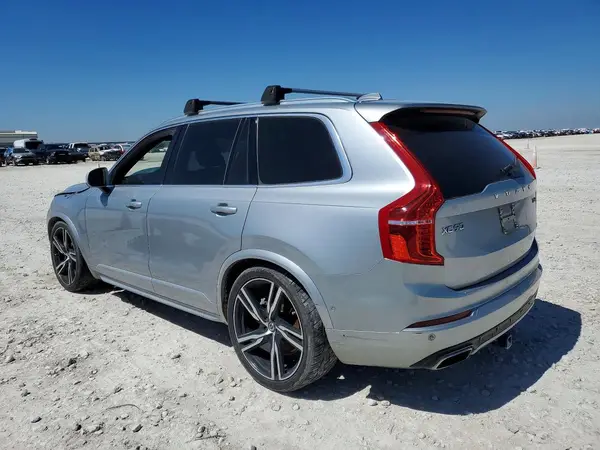 YV4A22PM0G1073485 2016 VOLVO XC90 - Image 2