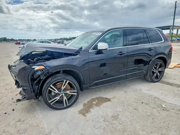 YV4A22PM0K1452303 2019 VOLVO XC90 - Image 1
