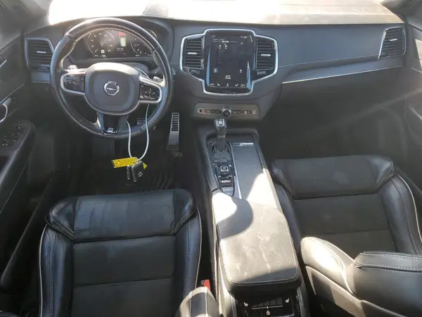 YV4A22PM0K1497886 2019 VOLVO XC90 - Image 8