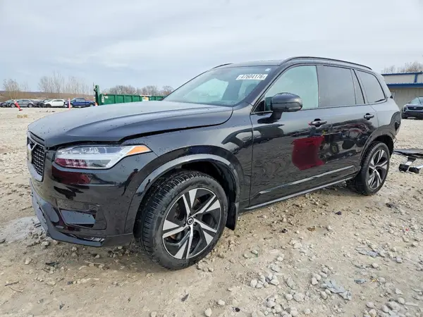 YV4A22PM0M1681907 2021 VOLVO XC90 - Image 1