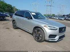 YV4A22PM0M1768805 2021 VOLVO XC90