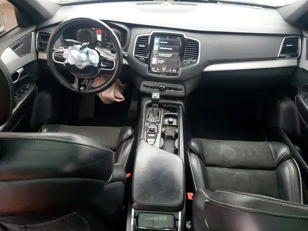 YV4A22PM1G1067078 2016 VOLVO XC90 - Image 8