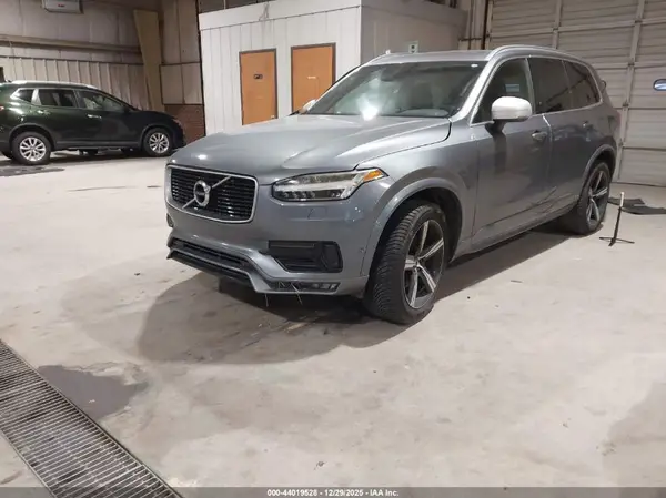 YV4A22PM2G1037958 2016 VOLVO XC90 - Image 2
