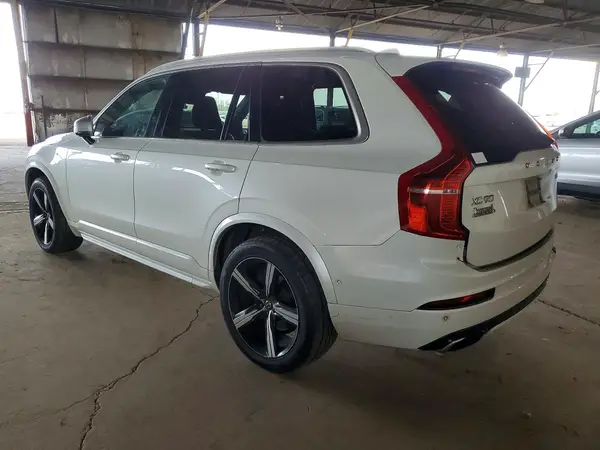 YV4A22PM2G1041556 2016 VOLVO XC90 - Image 2