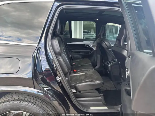 YV4A22PM2G1093365 2016 VOLVO XC90 - Image 8