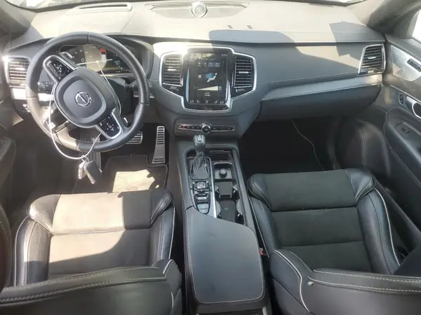YV4A22PM2K1454330 2019 VOLVO XC90 - Image 8