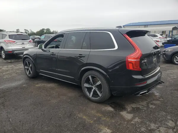 YV4A22PM2K1463237 2019 VOLVO XC90 - Image 2