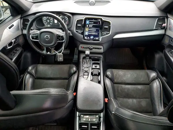 YV4A22PM3G1035569 2016 VOLVO XC90 - Image 8