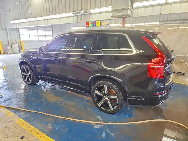 YV4A22PM3G1052100 2016 VOLVO XC90 - Image 2