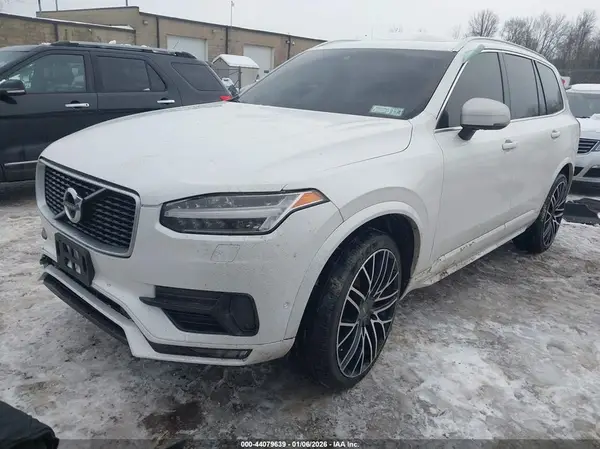 YV4A22PM3G1057720 2016 VOLVO XC90 - Image 2