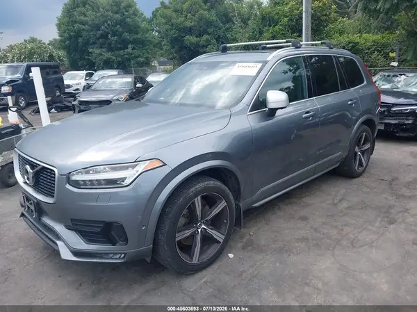 YV4A22PM3H1137245 2017 VOLVO XC90 - Image 2
