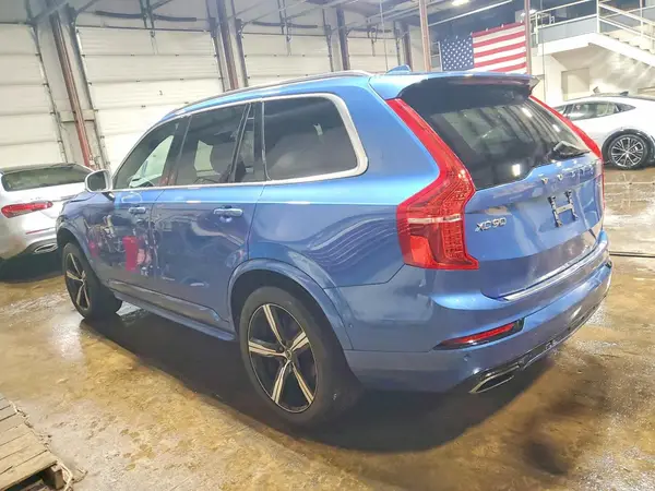 YV4A22PM3J1376851 2018 VOLVO XC90 - Image 2